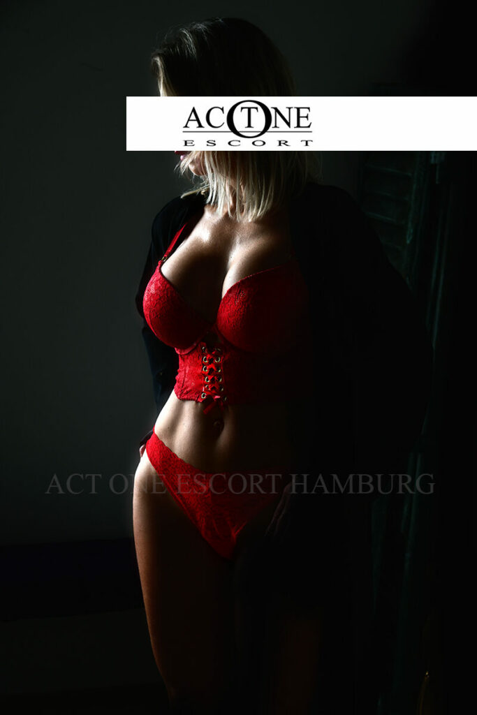 escort-hamburg-tatjana-06-800×1200-1